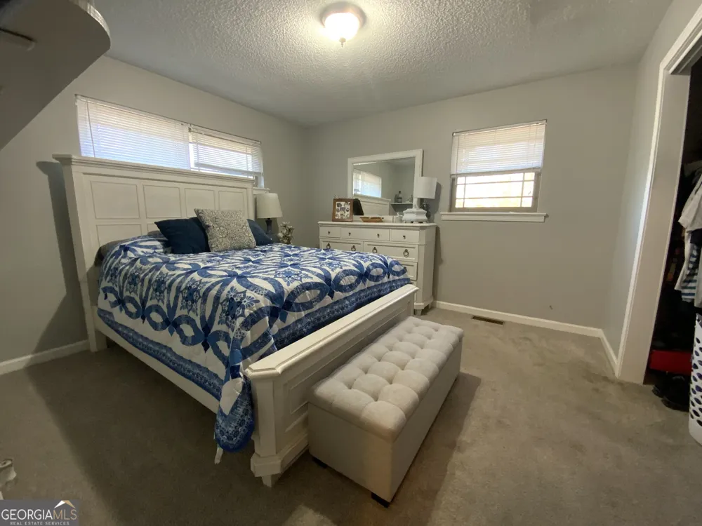 6 Terry ST Rossville, GA 30741