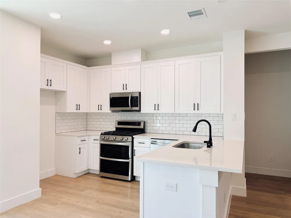 16575 Oasis Glade Drive Richmond, TX 77407
