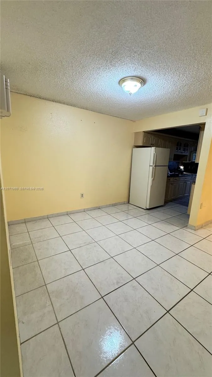 160 NE 203rd Ter #E20 Miami Gardens, FL 33179
