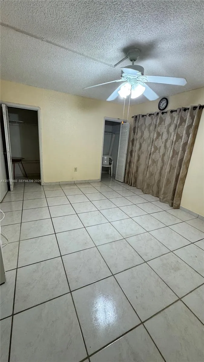 160 NE 203rd Ter #E20 Miami Gardens, FL 33179