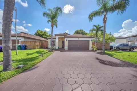 19573 NW 82nd Pl