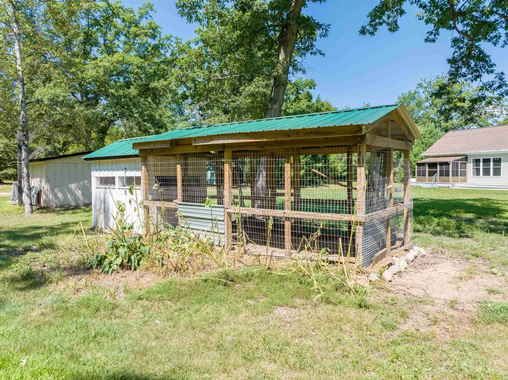4809 E County Line Road Goodar Township, MI 48761