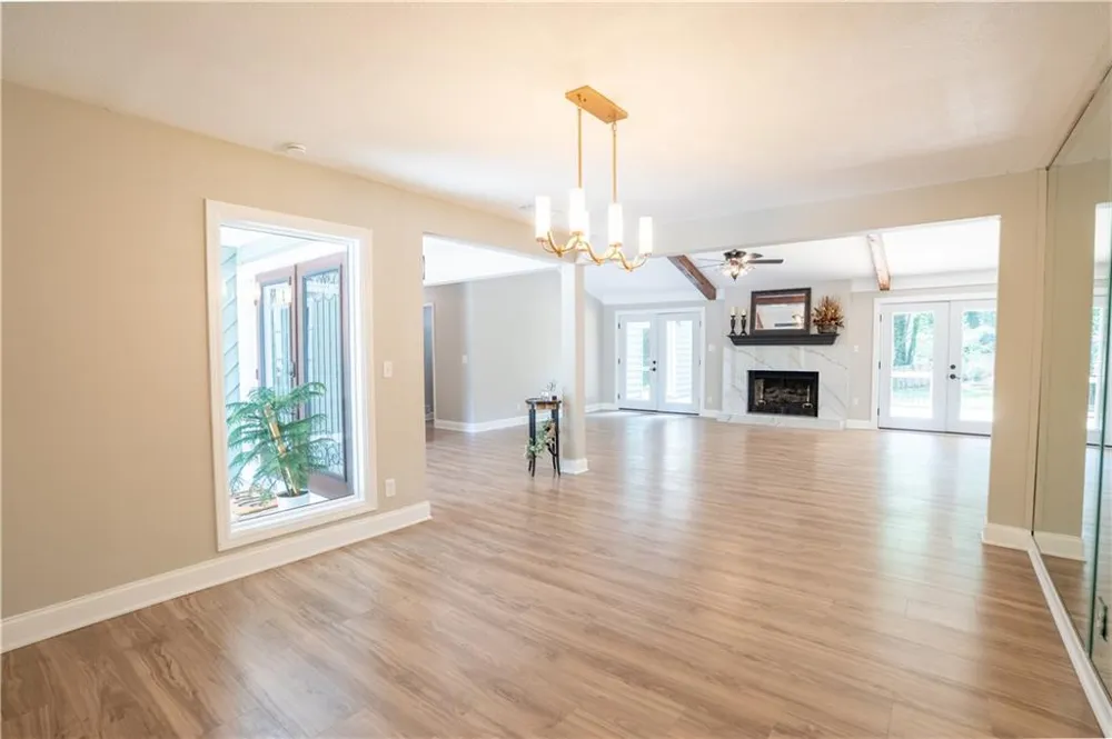3882 Centre Court Peachtree Corners, GA 30092