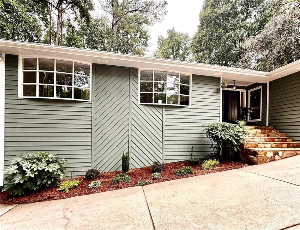 3882 Centre Court Peachtree Corners, GA 30092