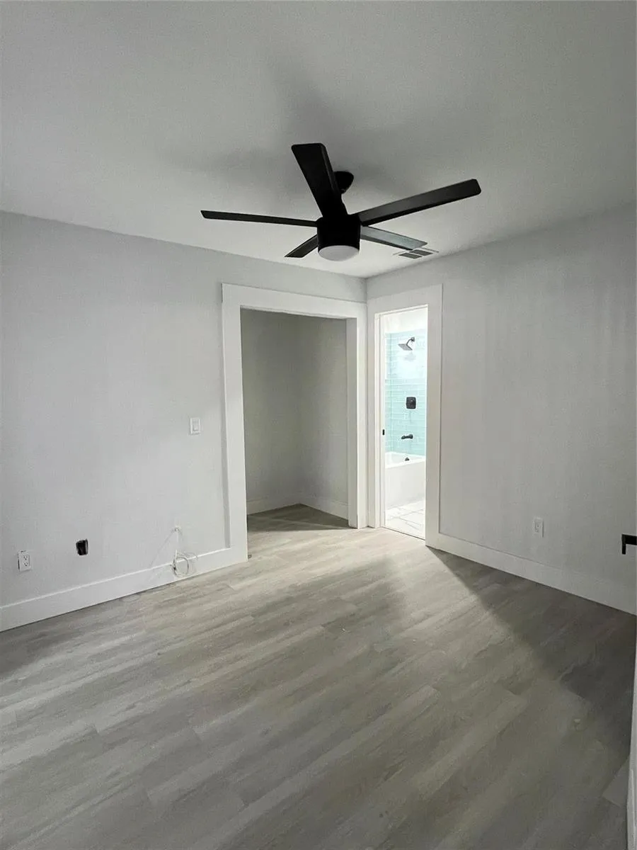 2033 Winners Circle North Lauderdale, FL 33068
