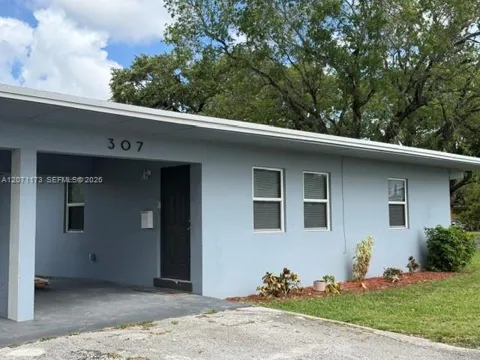 305 NW 12th Ave #1