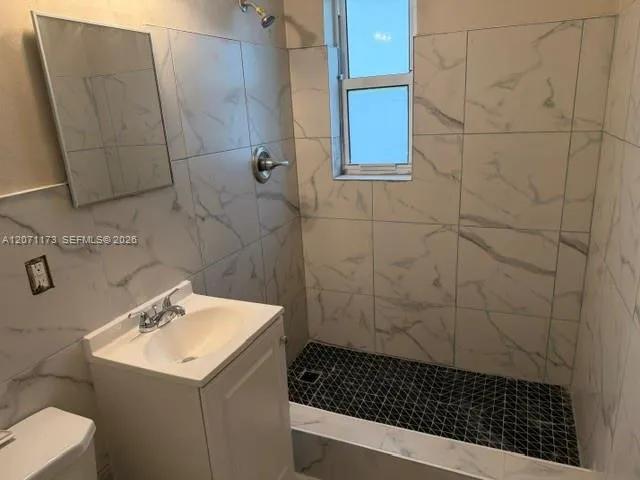 305 NW 12th Ave #1 Fort Lauderdale, FL 33311