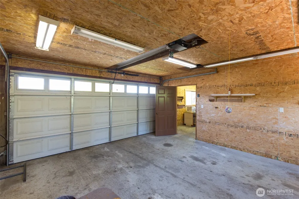 31 McFarland Drive Sequim, WA 98382