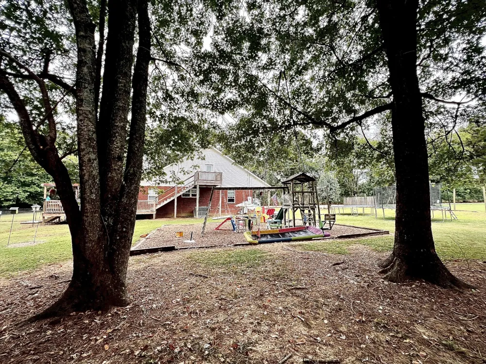 690 Monument Rd Summertown, TN 38483