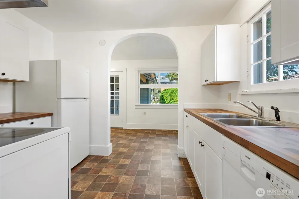 123 Riverfront Drive Cashmere, WA 98815