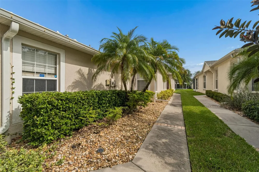 11435 CAMBRAY CREEK LOOP Riverview, FL 33579