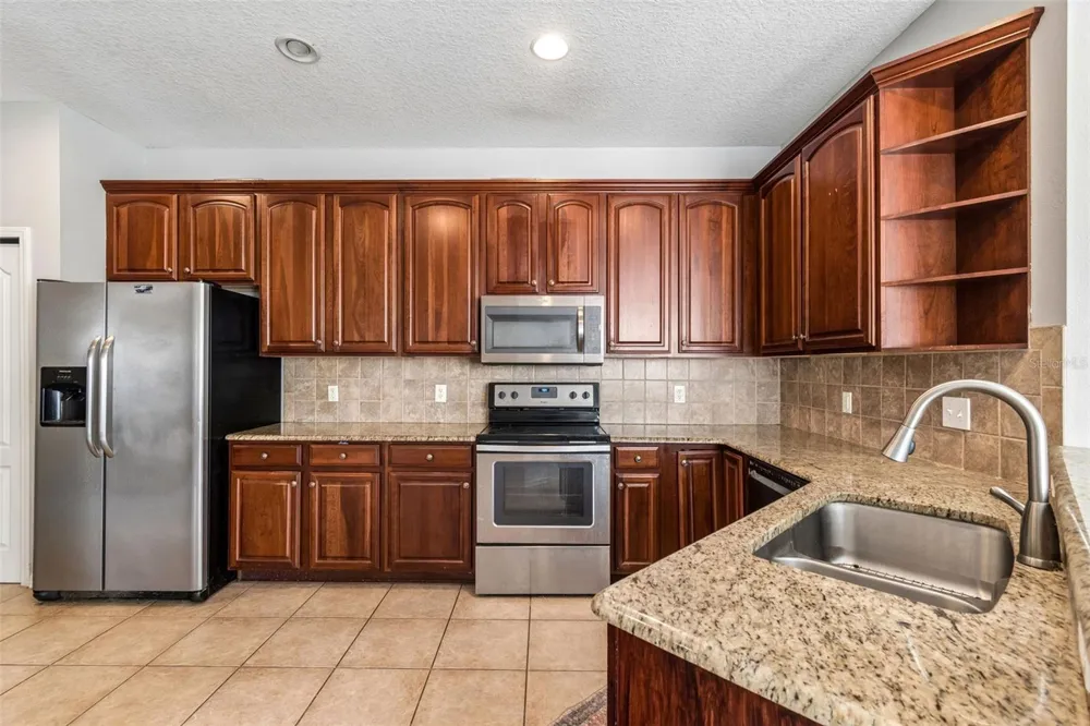 11435 CAMBRAY CREEK LOOP Riverview, FL 33579