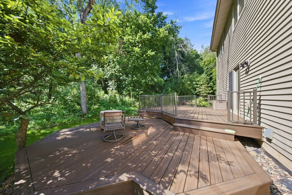 605 Knollwood Drive Hudson, WI 54016
