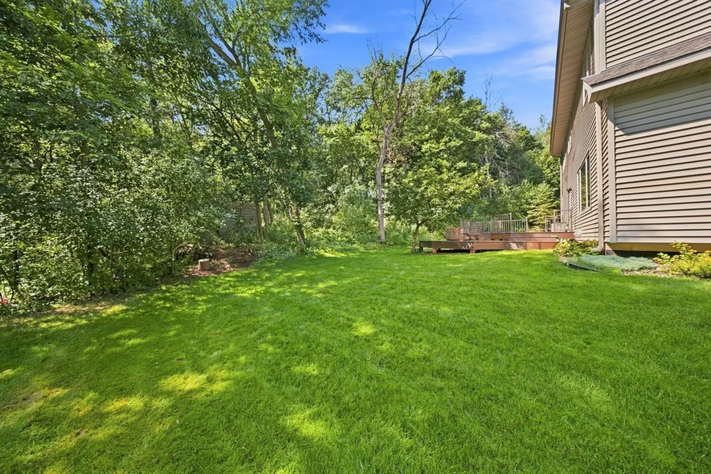 605 Knollwood Drive Hudson, WI 54016