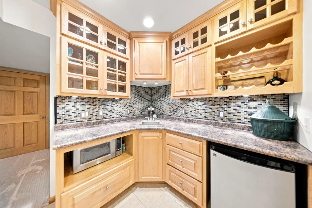 605 Knollwood Drive Hudson, WI 54016