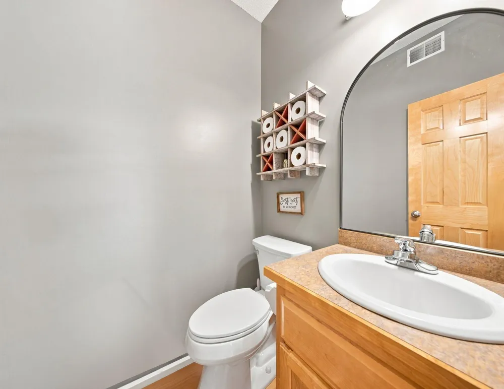 605 Knollwood Drive Hudson, WI 54016
