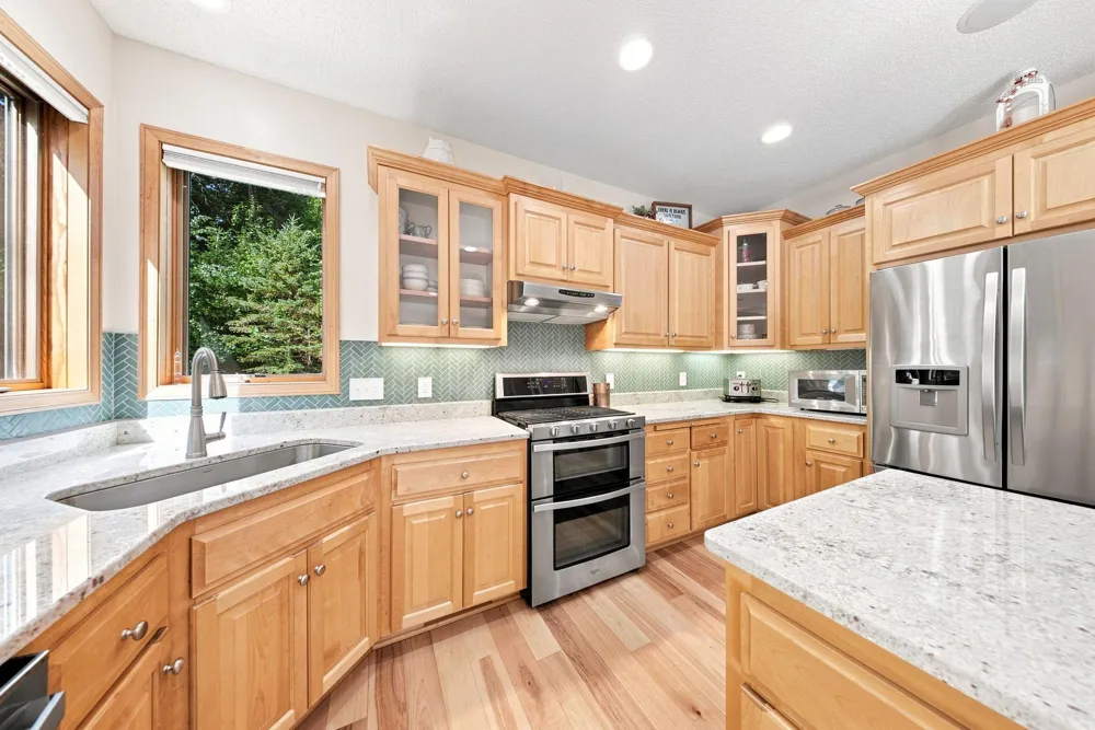 605 Knollwood Drive Hudson, WI 54016