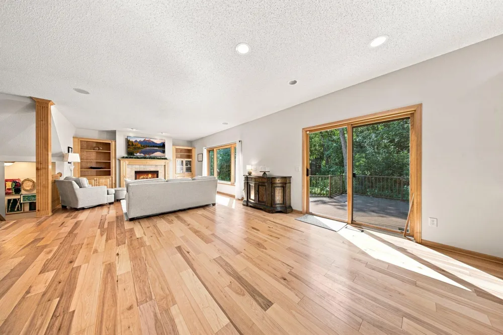605 Knollwood Drive Hudson, WI 54016