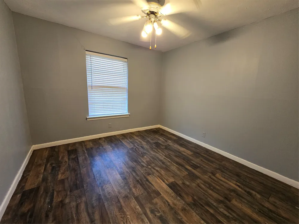 427 Royal Crest Drive Richardson, TX 75081