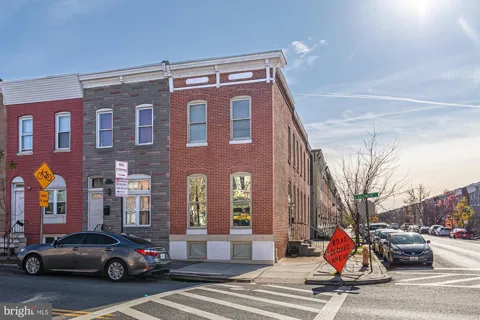 1 S EAST AVENUE