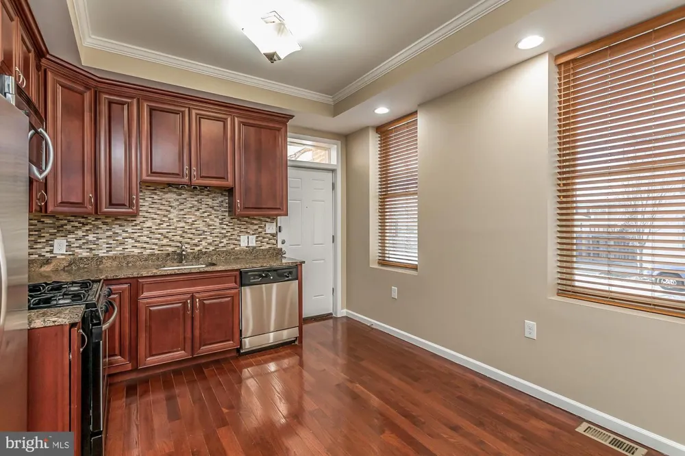 1 S EAST AVENUE Baltimore, MD 21224