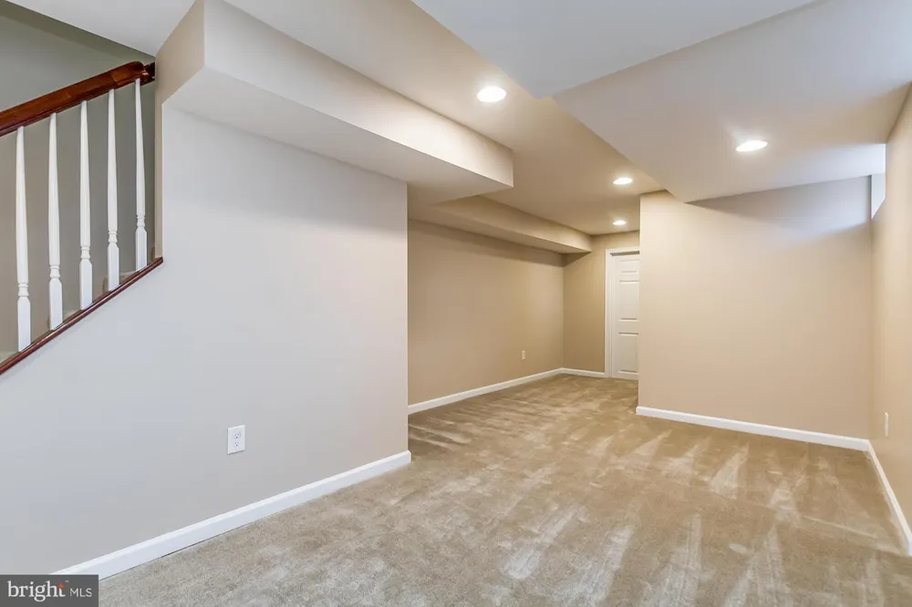 1 S EAST AVENUE Baltimore, MD 21224