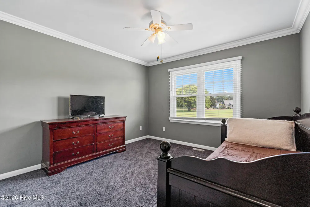 501 E Bay Drive Sneads Ferry, NC 28460