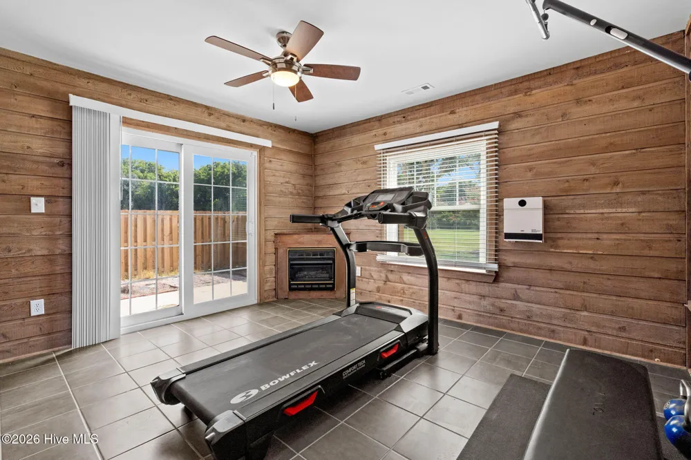 501 E Bay Drive Sneads Ferry, NC 28460
