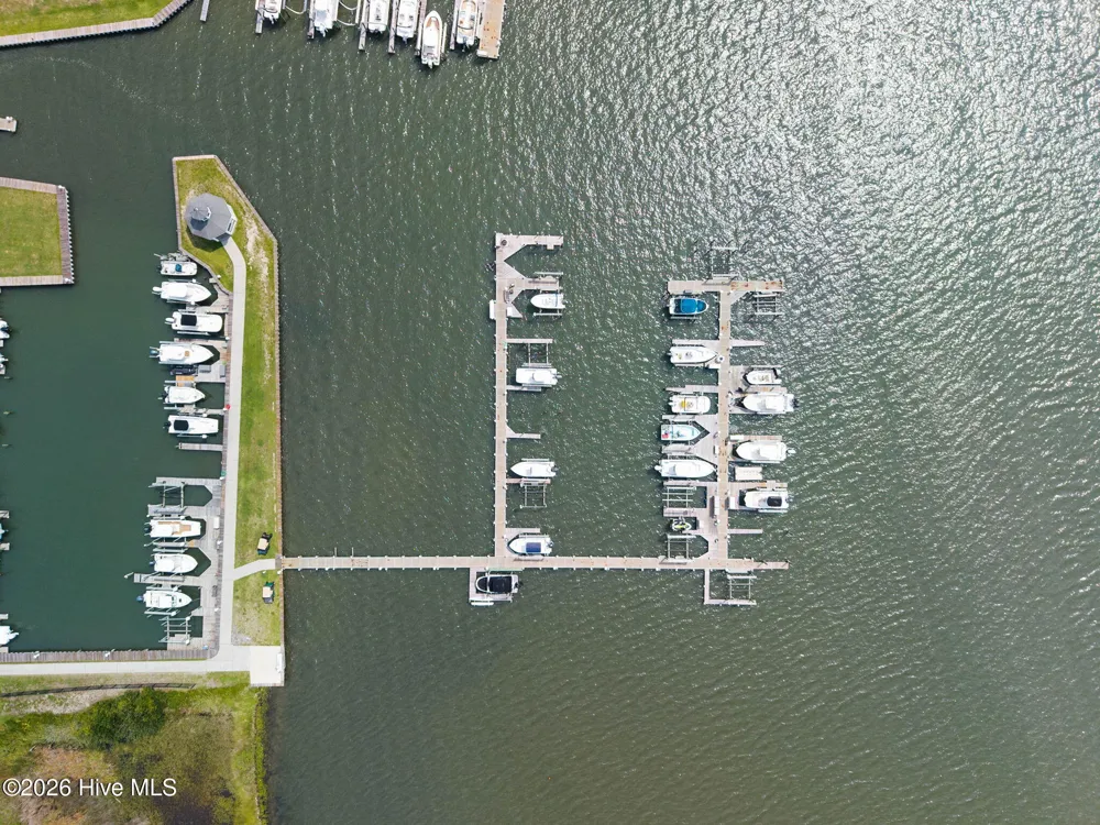 501 E Bay Drive Sneads Ferry, NC 28460