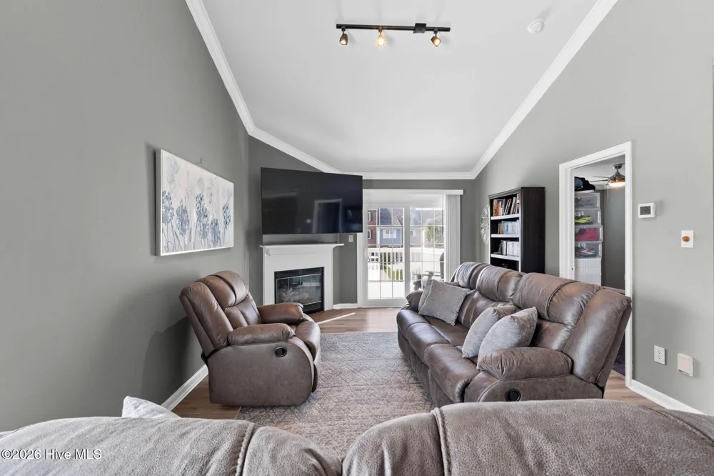 501 E Bay Drive Sneads Ferry, NC 28460