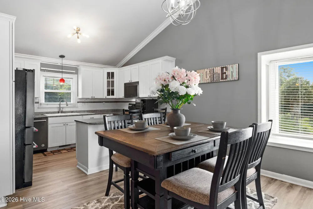 501 E Bay Drive Sneads Ferry, NC 28460