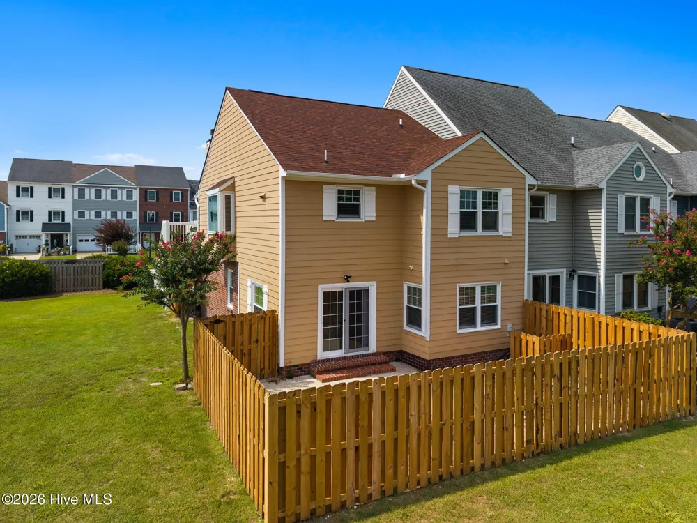 501 E Bay Drive Sneads Ferry, NC 28460