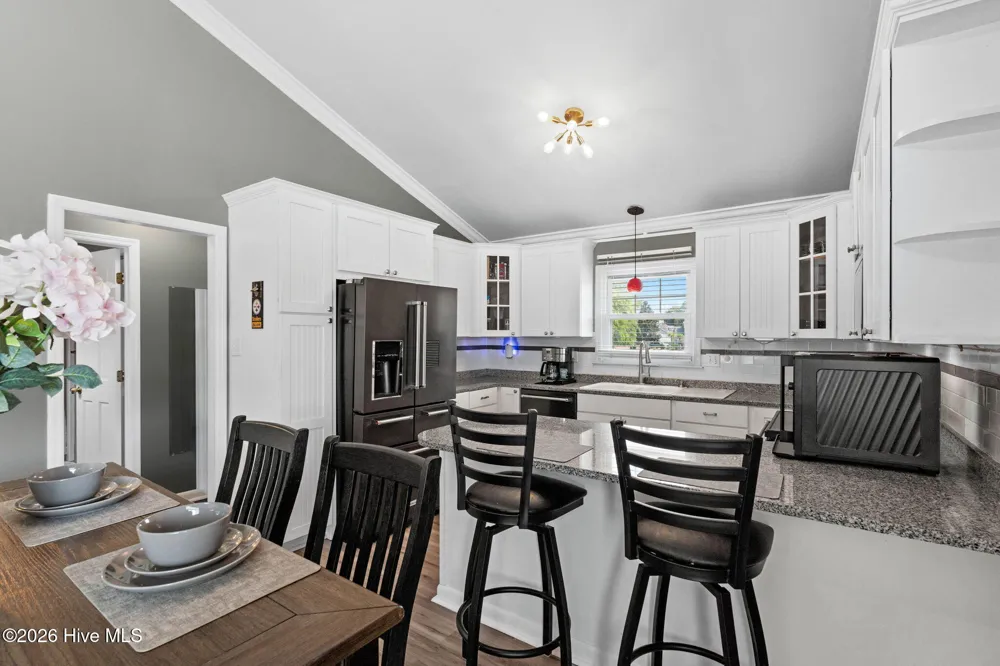 501 E Bay Drive Sneads Ferry, NC 28460
