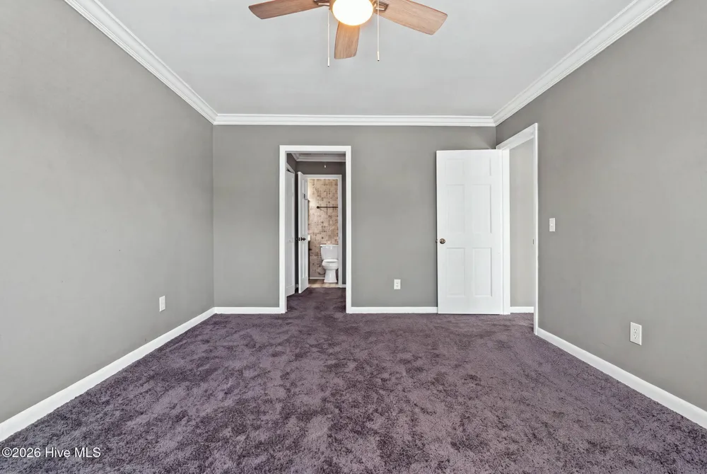 501 E Bay Drive Sneads Ferry, NC 28460