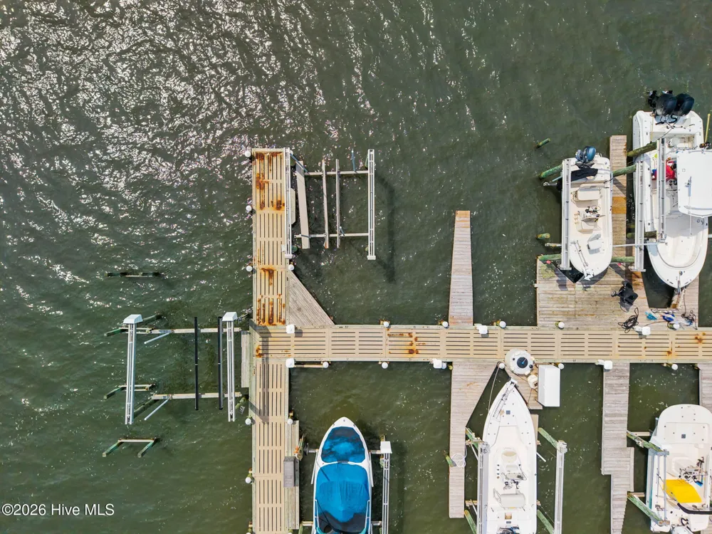 501 E Bay Drive Sneads Ferry, NC 28460
