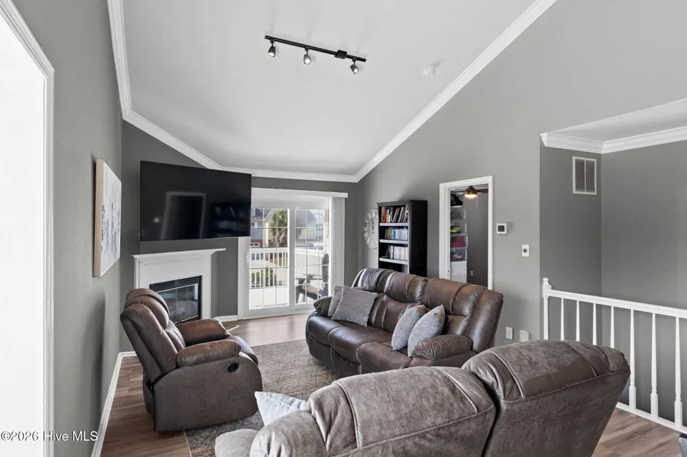 501 E Bay Drive Sneads Ferry, NC 28460