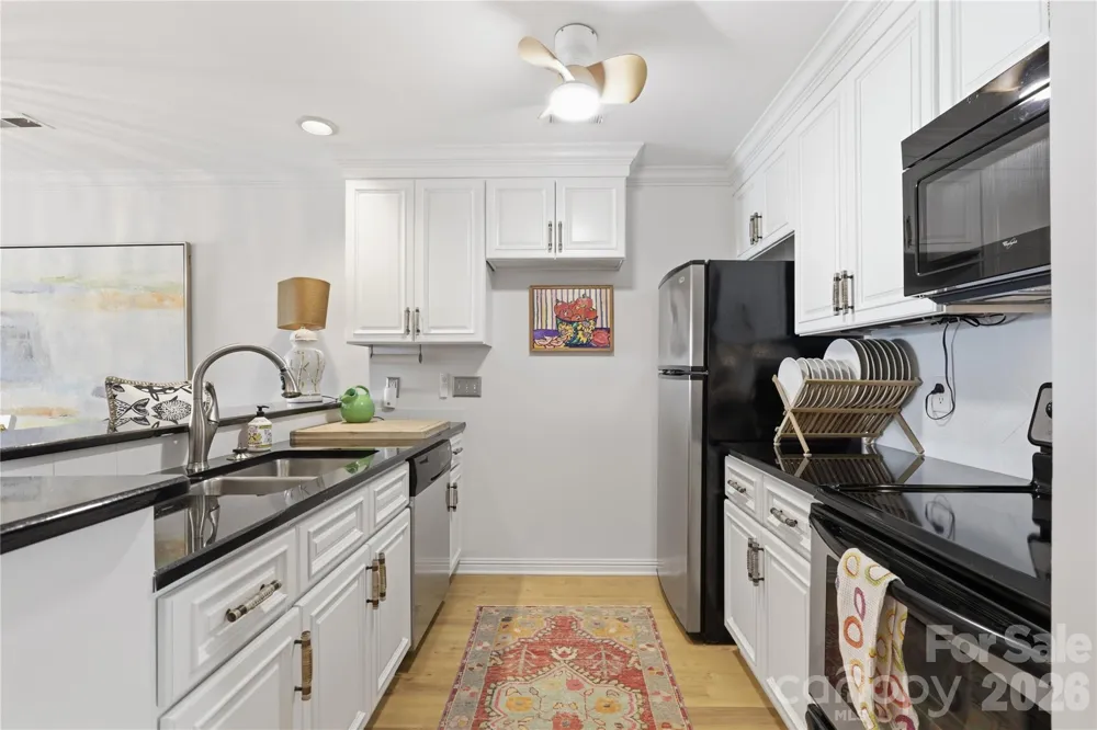 932 Southwest Drive Davidson, NC 28036