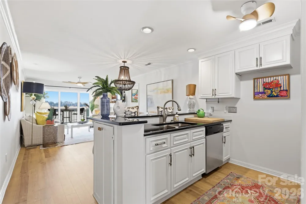 932 Southwest Drive Davidson, NC 28036