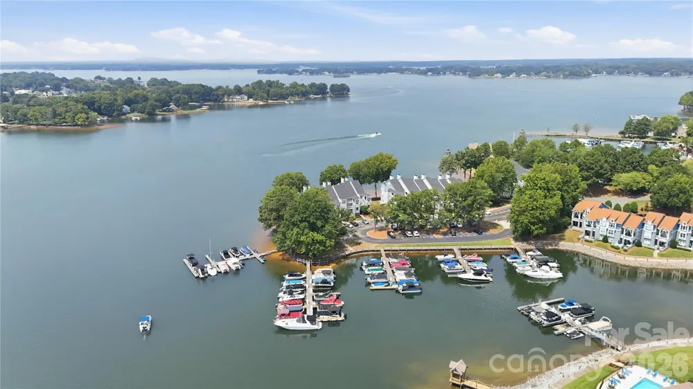 932 Southwest Drive Davidson, NC 28036