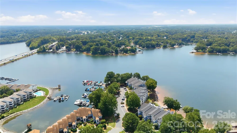 932 Southwest Drive Davidson, NC 28036