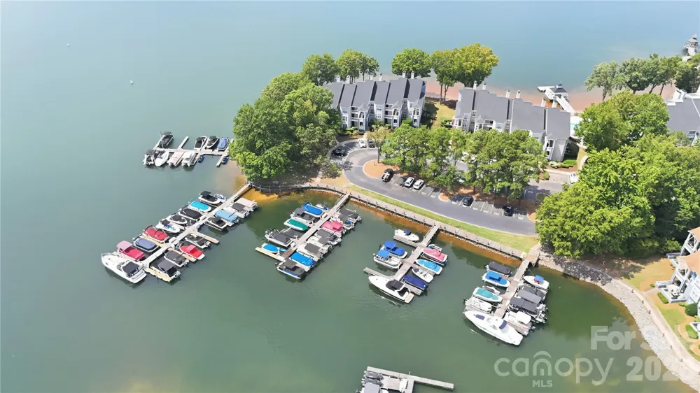 932 Southwest Drive Davidson, NC 28036