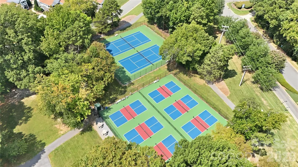 932 Southwest Drive Davidson, NC 28036