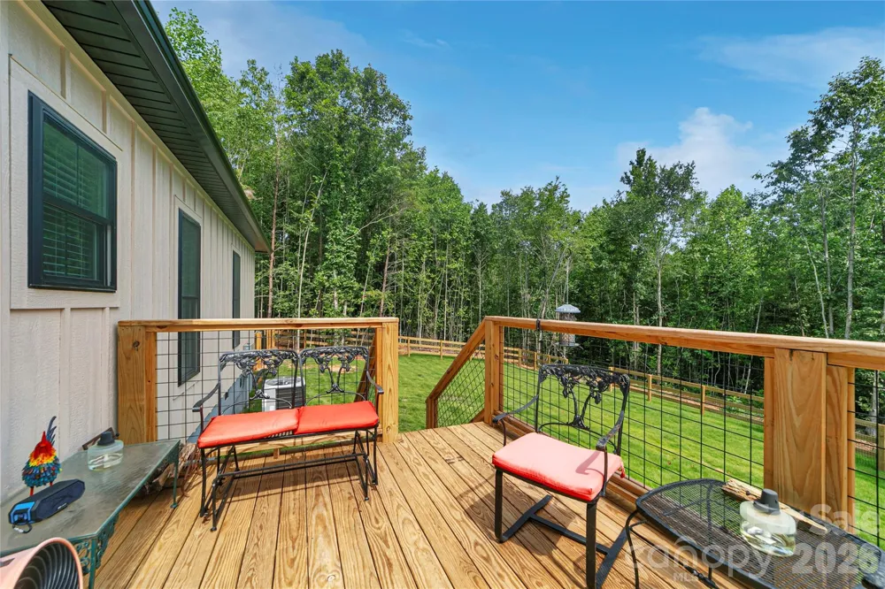 98 Lexxi Lane Tryon, NC 28782
