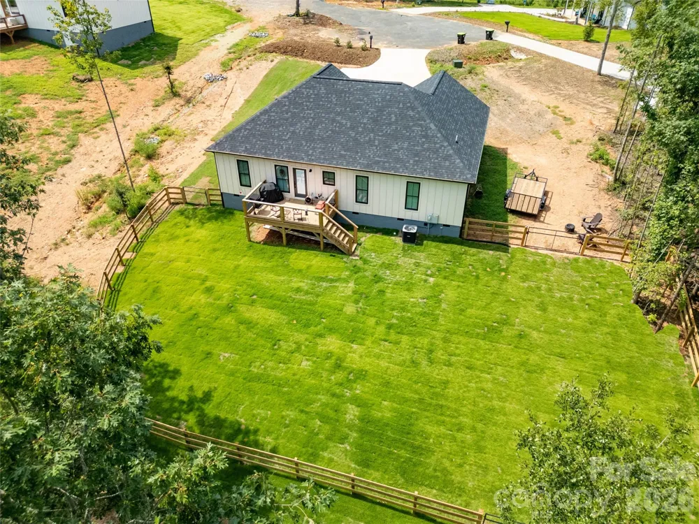 98 Lexxi Lane Tryon, NC 28782