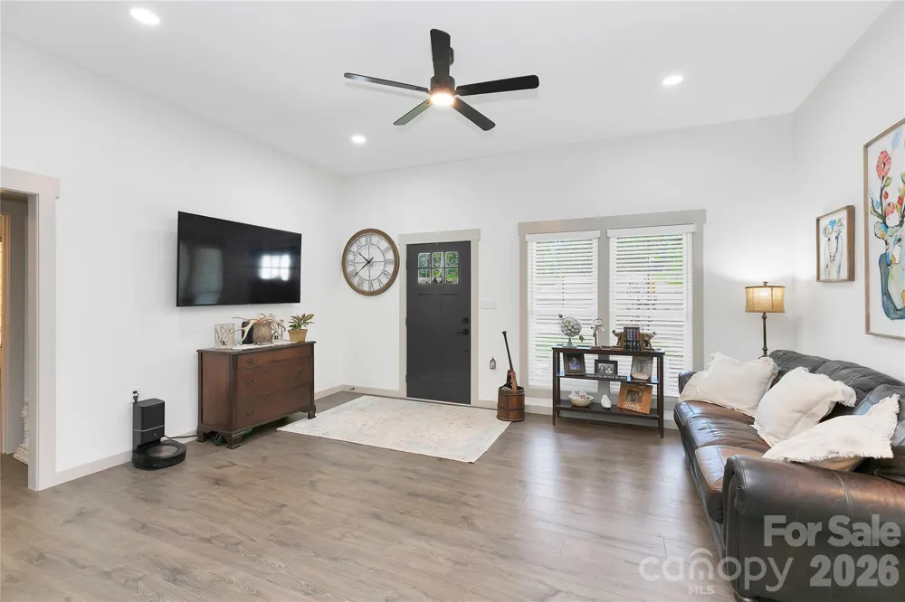 98 Lexxi Lane Tryon, NC 28782
