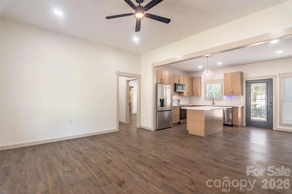 98 Lexxi Lane Tryon, NC 28782