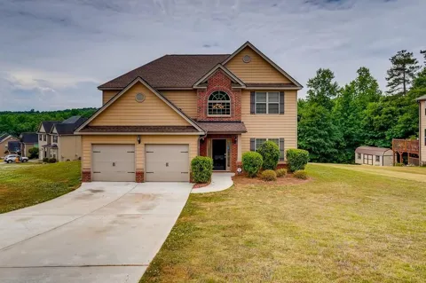 2784 Oakmont Way