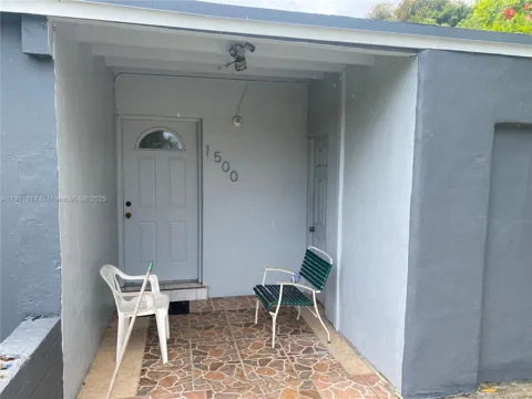 1500 NW 11th Ct