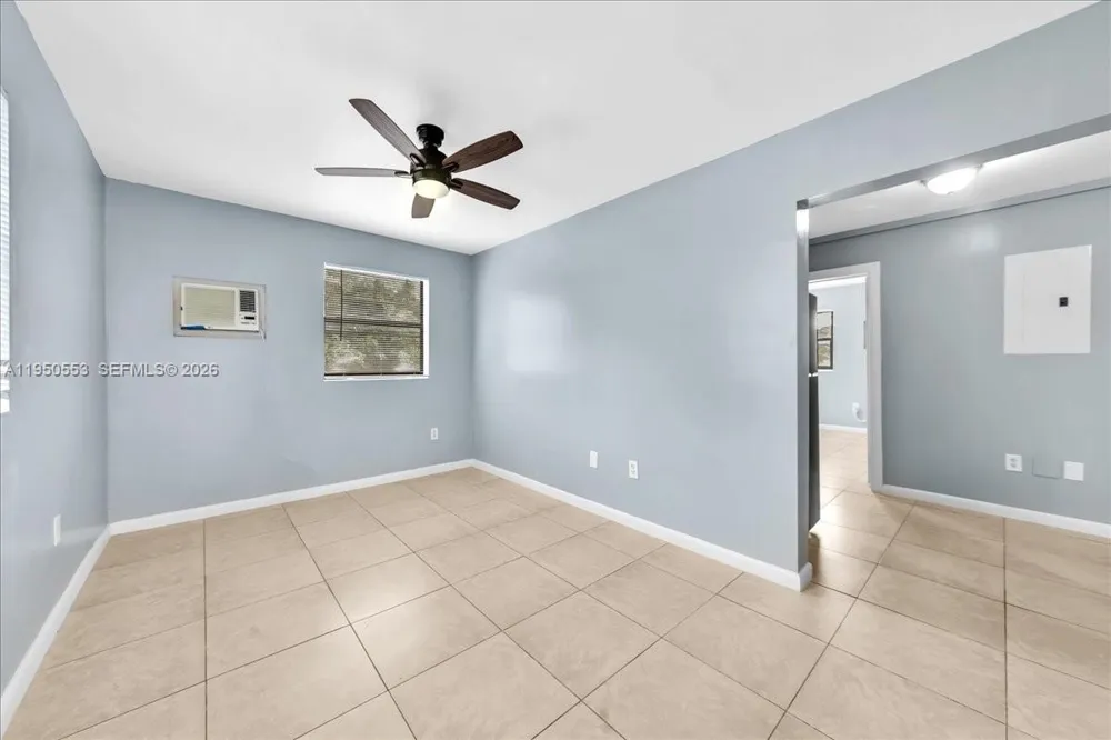 365 NW 8th St #202 Miami, FL 33136