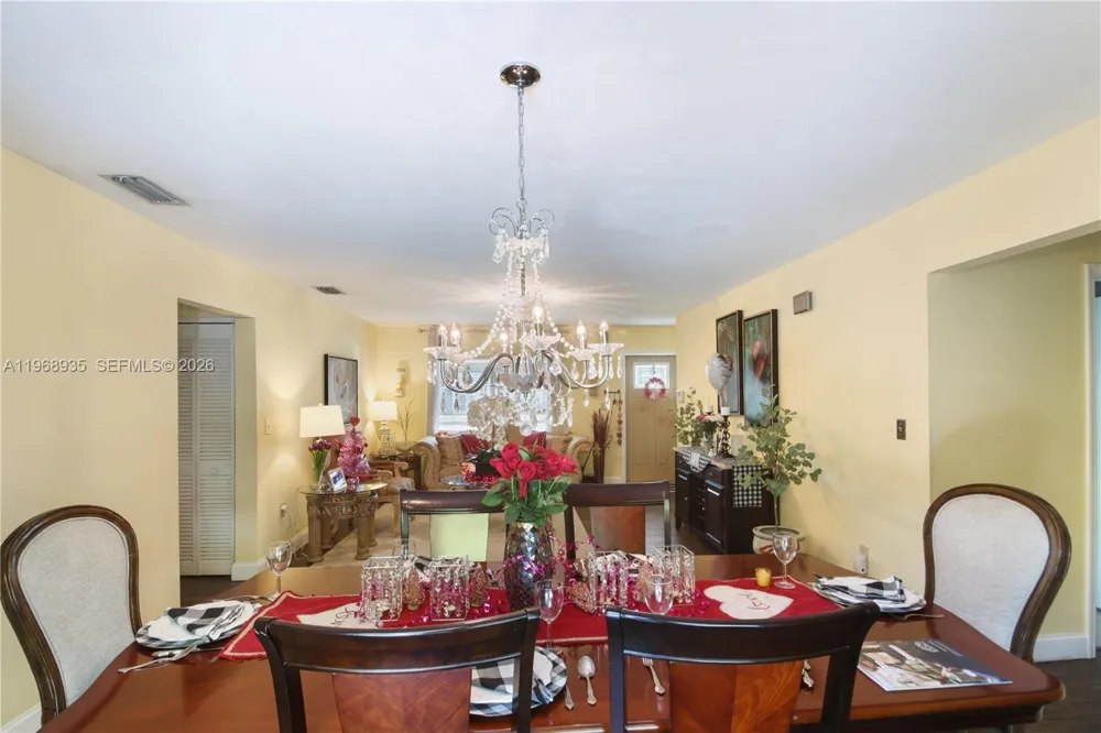 16323 SW 103rd Pl Miami, FL 33157